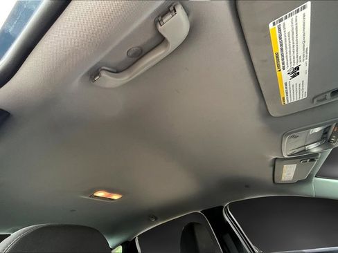 Used 2024 Chevrolet Malibu LT image 25