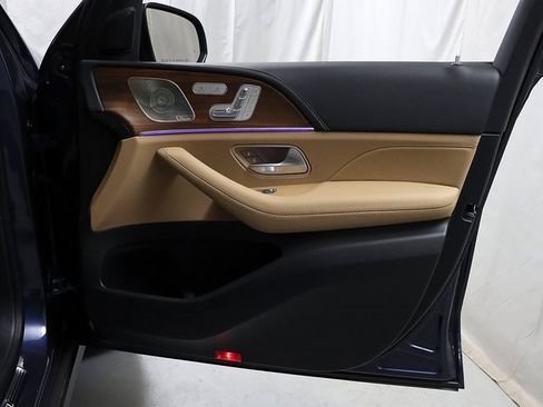 Certified 2025 Mercedes-Benz GLE 350 4MATIC image 36