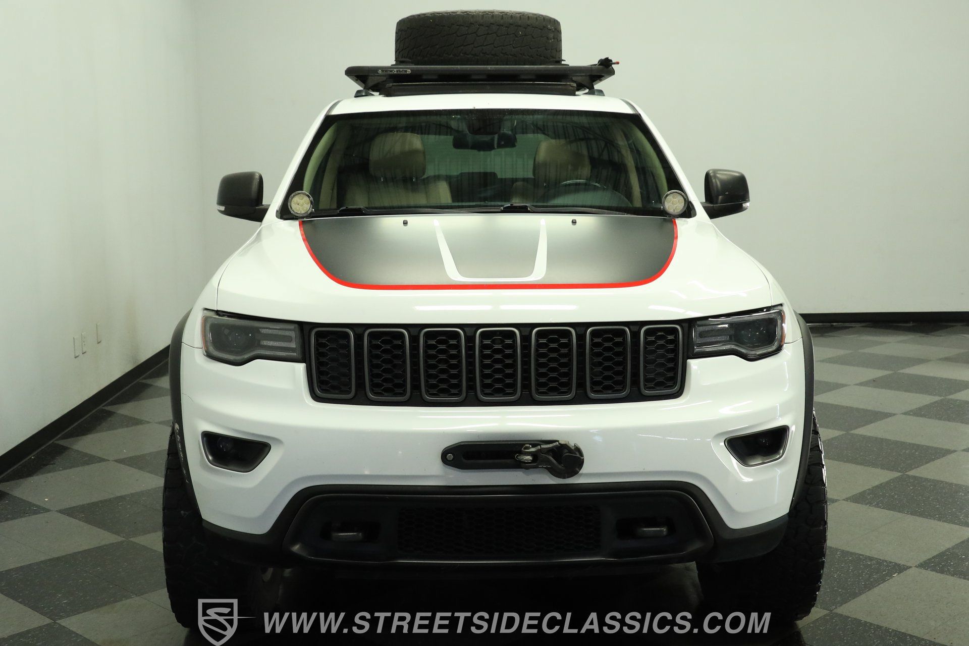 Used 2014 Jeep Grand Cherokee Limited w/ Luxury Group II AWD/4WD image 16