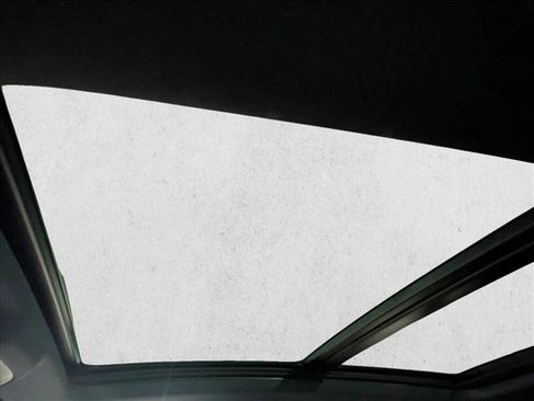 Used 2022 Audi Q3 2.0T Premium w/ Convenience Package image 16