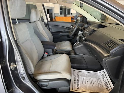 Used 2016 Honda CR-V SE image 11