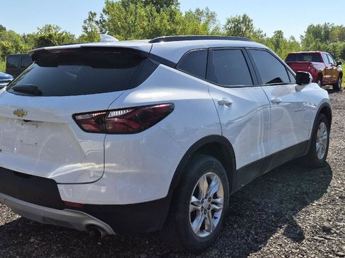 Used 2021 Chevrolet Blazer LT FWD image 3