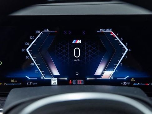 New 2026 BMW X5 xDrive40i w/ M Sport Package image 2