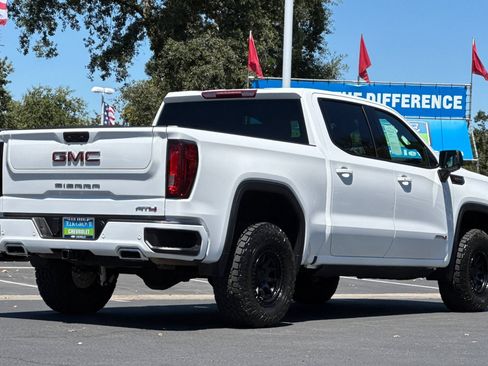 Used 2025 GMC Sierra 1500 AT4 AWD/4WD image 3