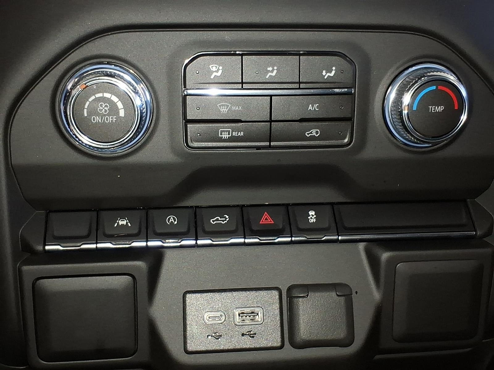 Used 2026 GMC Sierra 1500 Pro w/ Graphite Edition AWD/4WD image 18