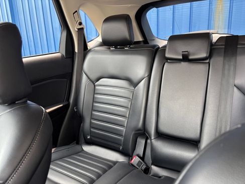 Used 2024 Ford Edge SEL AWD/4WD image 39