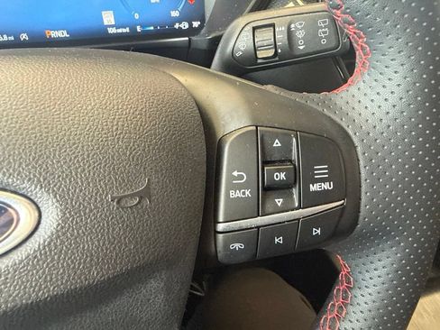 Used 2023 Ford Escape ST-Line Elite w/ Premium Technology Package AWD/4WD image 19