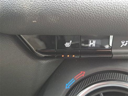 Used 2024 Chevrolet Blazer LT w/ LPO, Black Grille Bar Package image 16