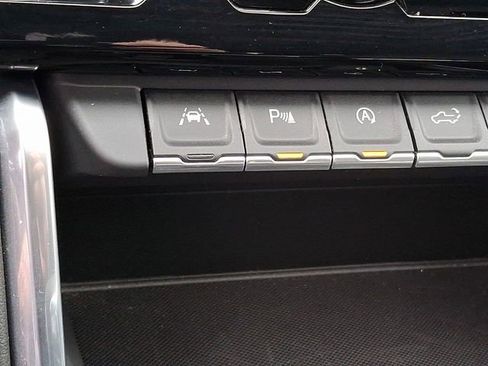 Certified 2023 GMC Sierra 1500 Denali w/ Technology Package image 23