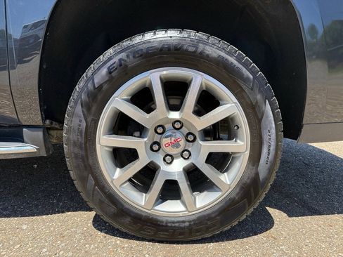 Used 2020 GMC Yukon XL Denali AWD/4WD image 34
