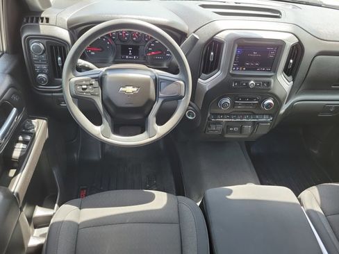 Used 2025 Chevrolet Silverado 2500 Custom w/ Custom Value Package image 19