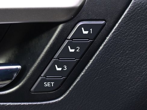 Used 2020 Lexus RX 450h AWD w/ Luxury Package image 24