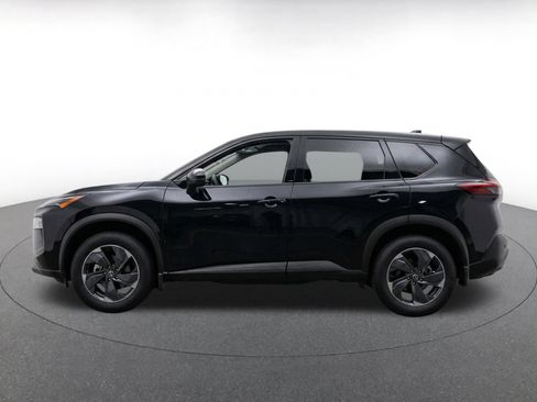 Used 2025 Nissan Rogue SV AWD/4WD image 4