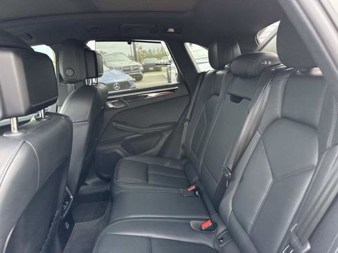 Used 2023 Porsche Macan Turbo AWD/4WD image 15