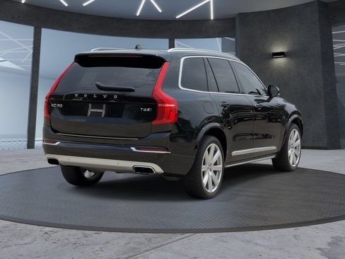 Used 2019 Volvo XC90 T6 Inscription w/ Luxury Package AWD/4WD image 4