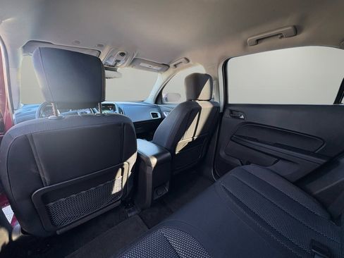 Used 2017 Chevrolet Equinox LT w/ Convenience Package image 22