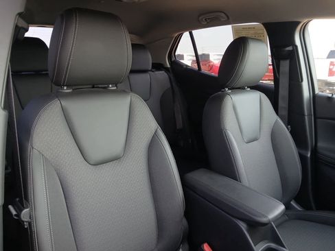 Used 2025 Buick Encore GX Preferred w/ Comfort Package AWD/4WD image 50
