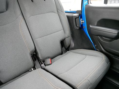 Used 2024 Jeep Wrangler Sport S image 14