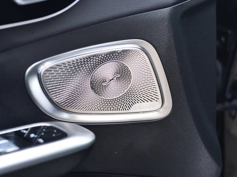 Used 2024 Mercedes-Benz C 300 4MATIC Sedan image 20