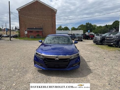 Used 2018 Honda Accord Sport image 2