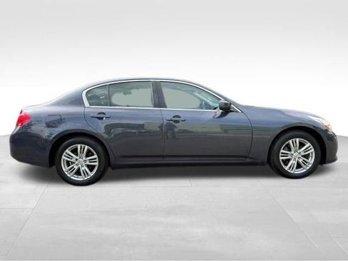 Used 2012 INFINITI G37 x w/ Premium Pkg image 9