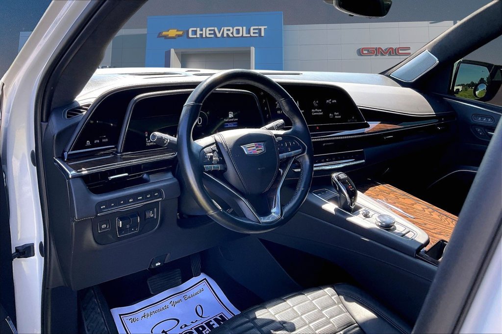 Used 2021 Cadillac Escalade Premium Luxury Platinum AWD/4WD image 19
