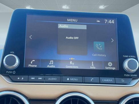 New 2025 Nissan Sentra SV w/ SV Premium Package image 24