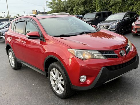 Used 2013 Toyota RAV4 Limited AWD/4WD image 6