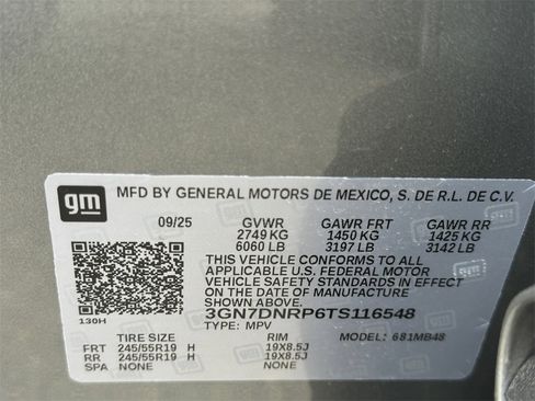 New 2026 Chevrolet Equinox EV LT image 24