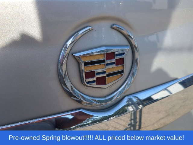 Used 2016 Cadillac SRX Luxury w/ Driver Awareness Package AWD/4WD image 11