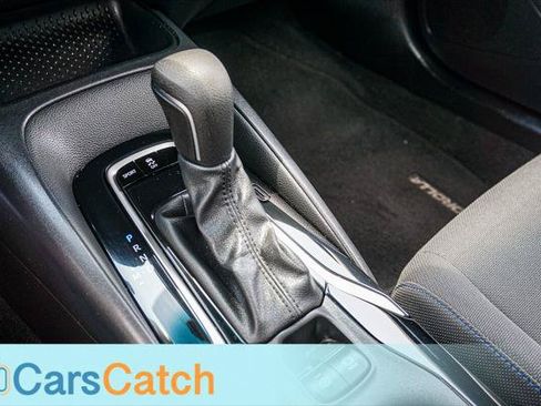 Used 2021 Toyota Corolla SE w/ SE Premium Package FWD image 31