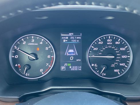 Used 2022 Subaru Outback Touring image 11