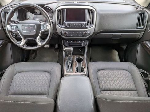Used 2015 GMC Canyon SLE AWD/4WD image 28