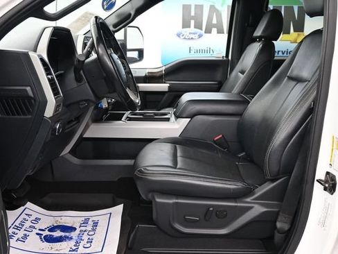 Certified 2022 Ford F250 Lariat w/ Chrome Package AWD/4WD image 11
