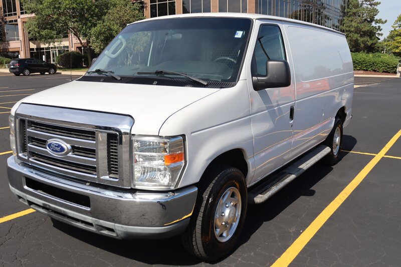 Used 2014 Ford E-250 and Econoline 250 w/ Power Group RWD image 3