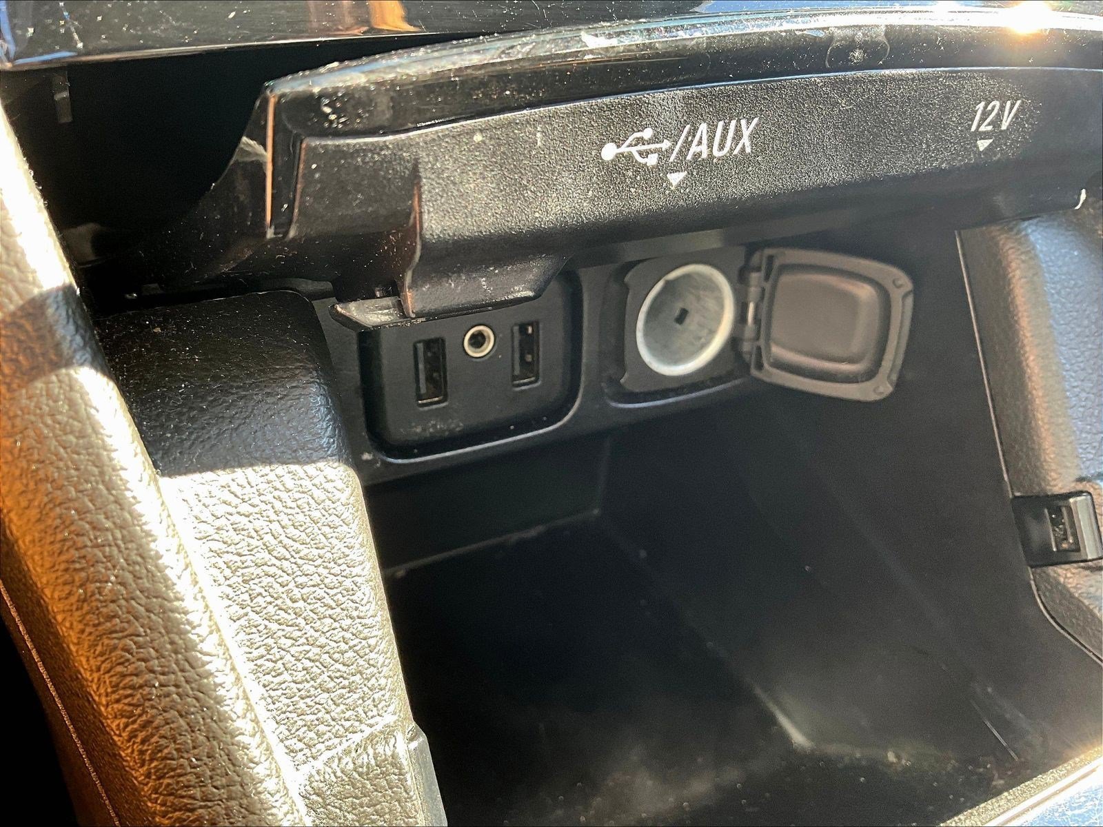 Used 2020 Buick Encore Essence FWD image 16