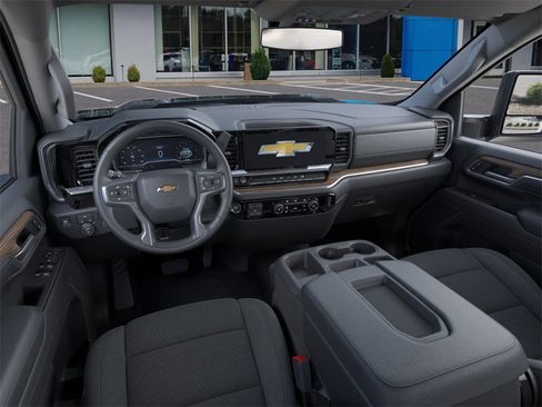 New 2026 Chevrolet Silverado 2500 LT image 15