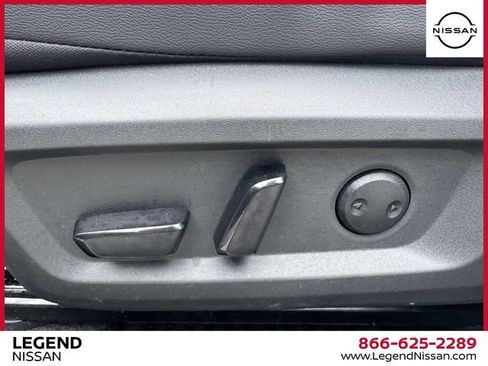 Certified 2023 Nissan Rogue SL w/ SL Premium Package AWD/4WD image 19
