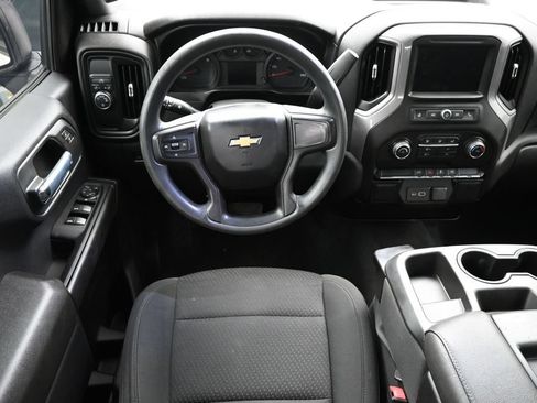 Used 2021 Chevrolet Silverado 1500 Custom RWD image 3
