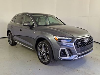 Used 2024 Audi Q5 e Prestige w/ Prestige Package