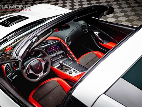 Used 2019 Chevrolet Corvette Stingray Coupe RWD image 77