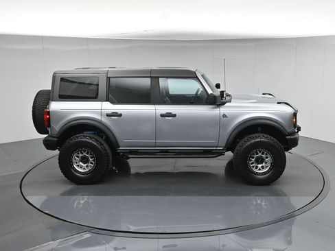 Used 2023 Ford Bronco Black Diamond AWD/4WD image 38