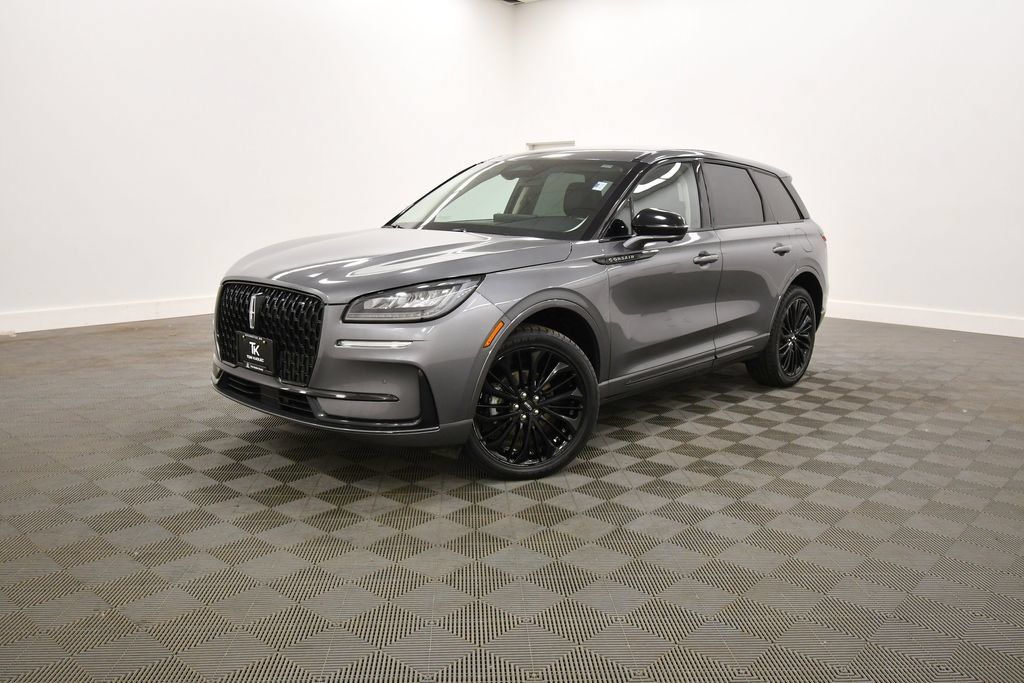 Used 2024 Lincoln Corsair AWD w/ Equipment Group 101A image 2