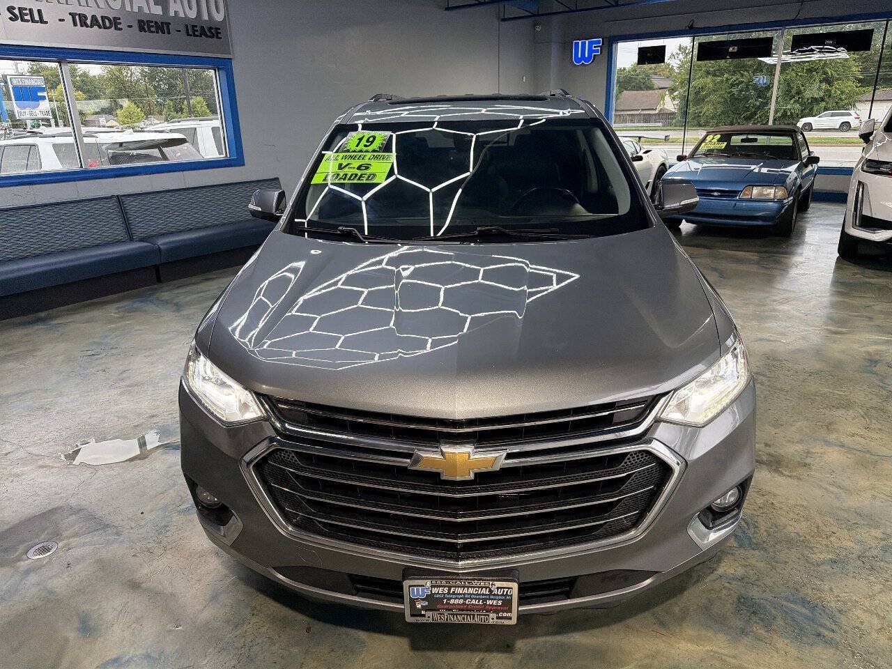 Used 2019 Chevrolet Traverse Premier AWD/4WD image 6