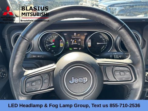Used 2023 Jeep Wrangler Unlimited w/ Cold Weather Group AWD/4WD image 27
