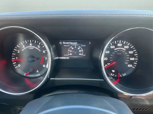 Used 2016 Ford Mustang Coupe RWD image 7