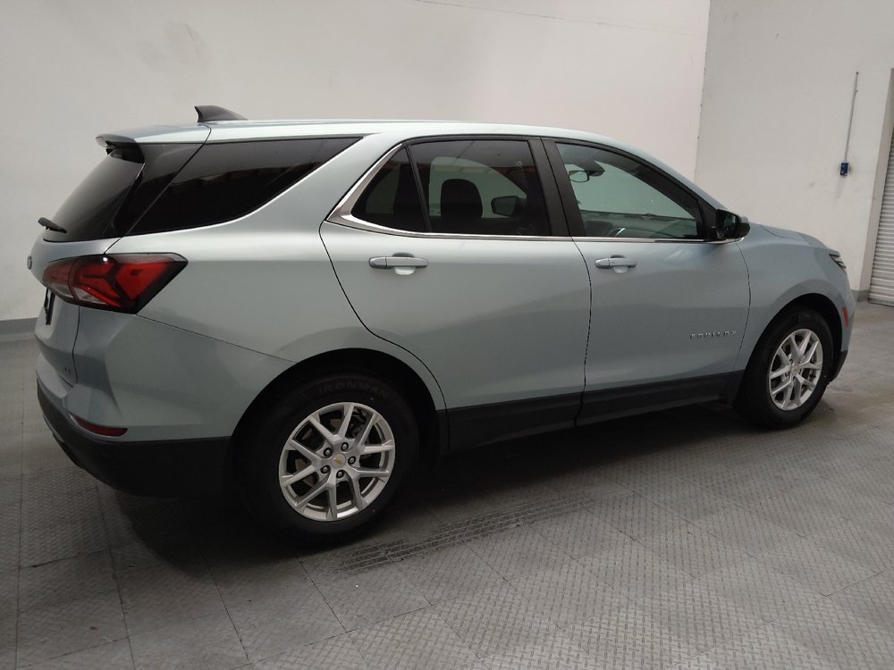 Used 2022 Chevrolet Equinox LT w/ LPO, Floor Liner Package FWD image 10