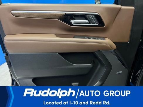 Used 2025 Chevrolet Tahoe High Country image 14