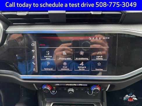 Used 2022 Audi Q3 2.0T Premium Plus image 11