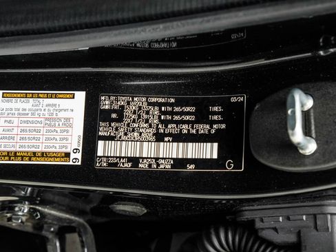 Used 2024 Lexus GX 550 w/ Accessory Package (2T) AWD/4WD image 47